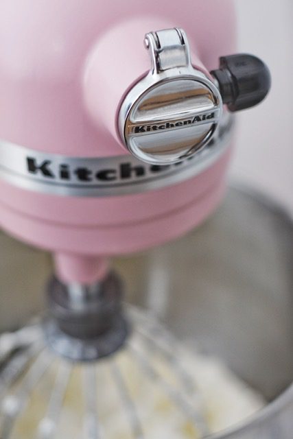 pink kitchen aid mixer