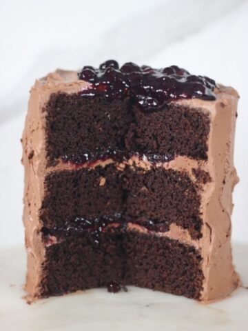 chocolate blueberry cake