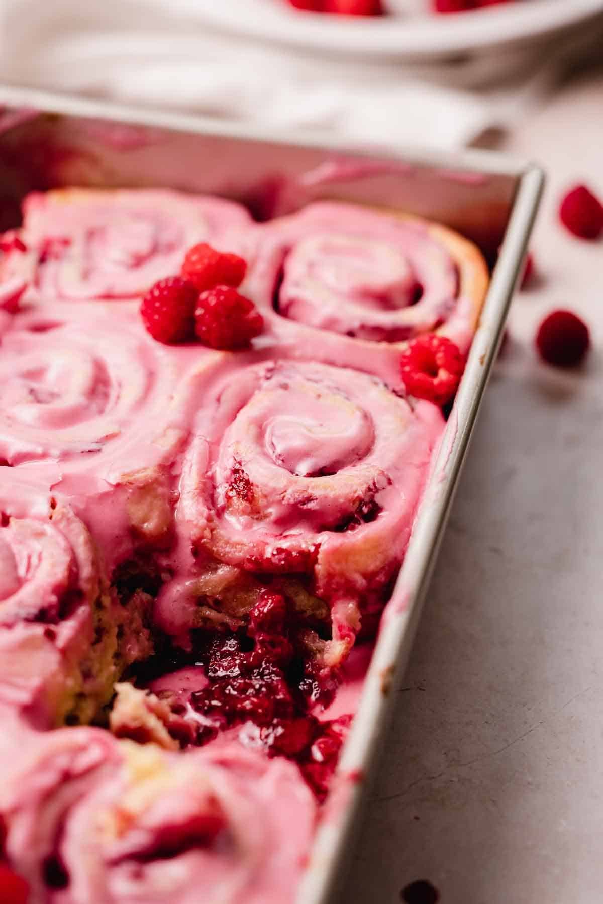 raspberry rolls in a pan